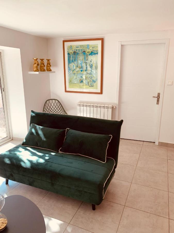 Appartement Independant Avec Jardin Et Acces Piscine Nîmes Eksteriør bilde